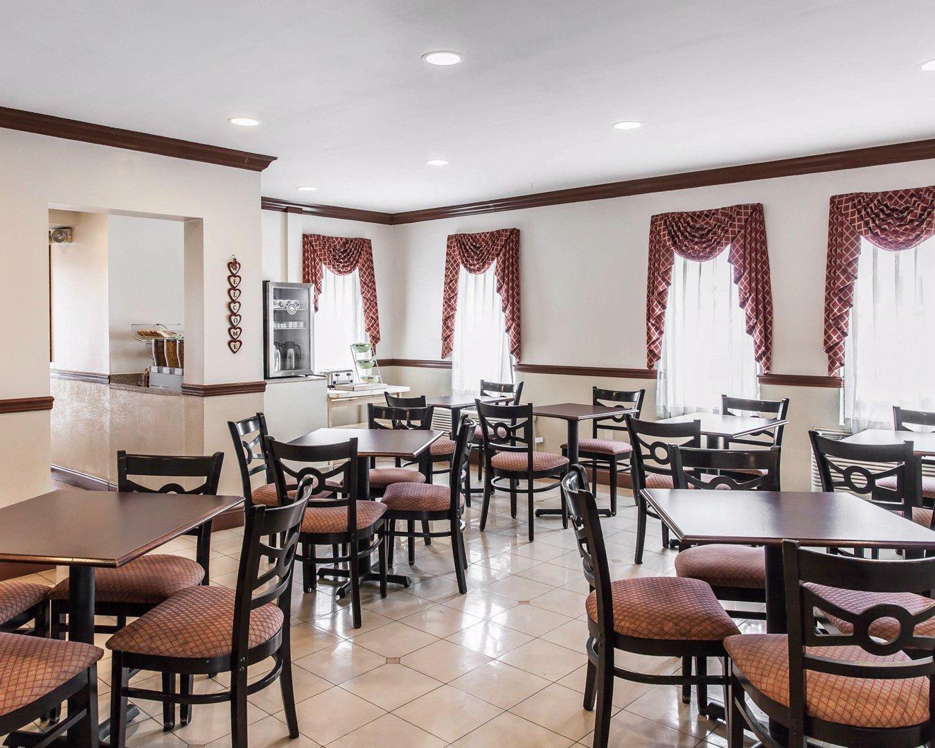 Quality Inn & Suites Quakertown-Allentown エクステリア 写真