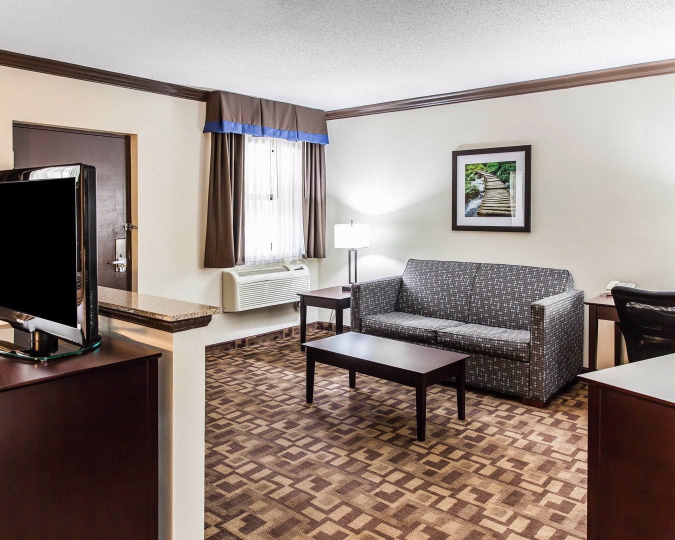 Quality Inn & Suites Quakertown-Allentown エクステリア 写真