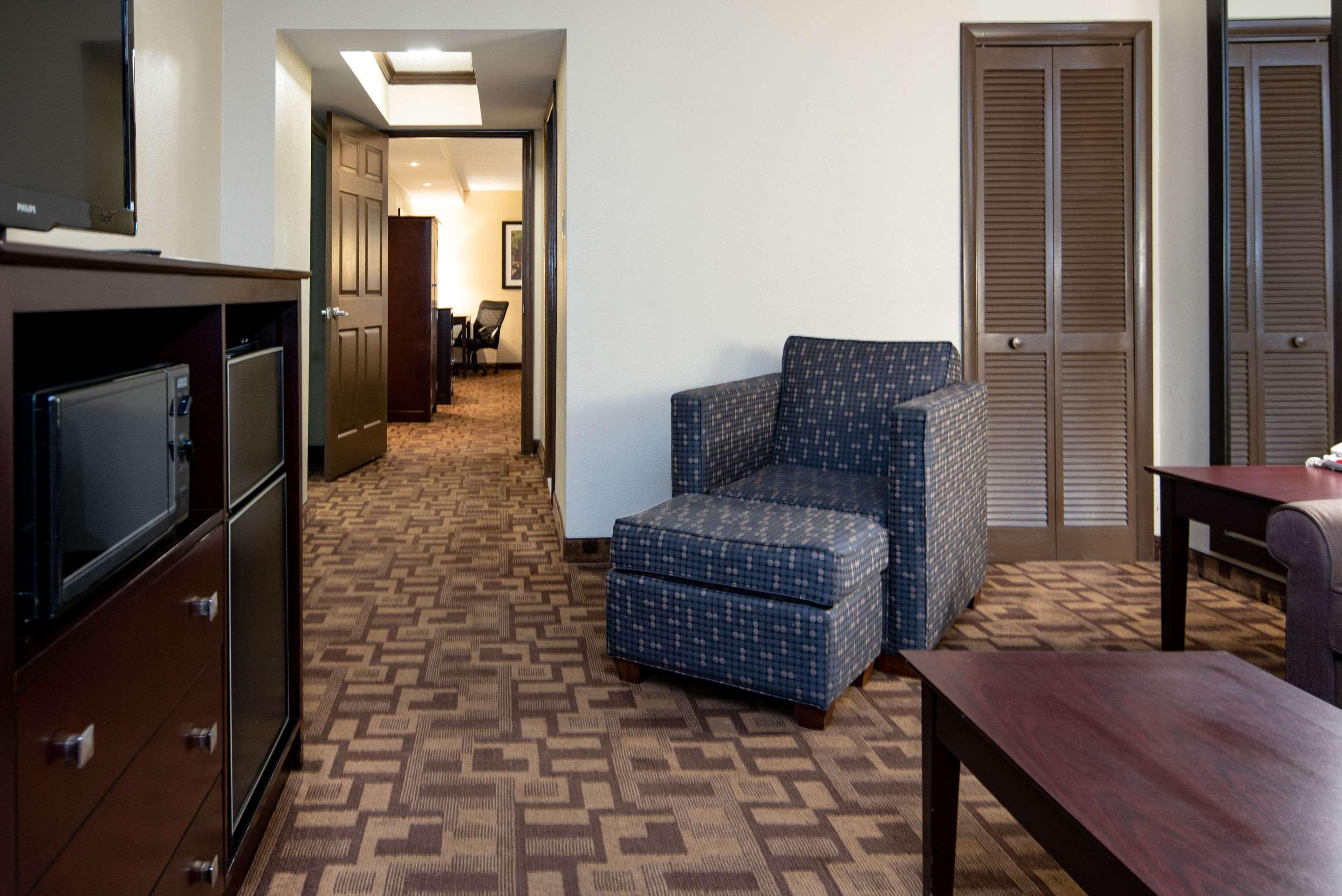 Quality Inn & Suites Quakertown-Allentown エクステリア 写真