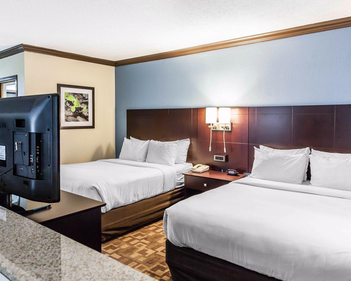 Quality Inn & Suites Quakertown-Allentown エクステリア 写真