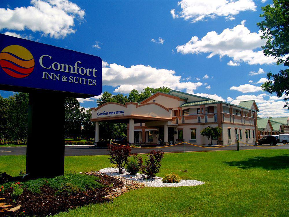 Quality Inn & Suites Quakertown-Allentown エクステリア 写真
